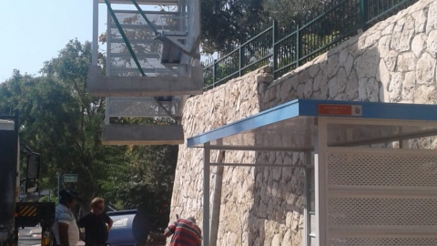 סככות חדשות בתחנות אוטובוסים (1).jpg